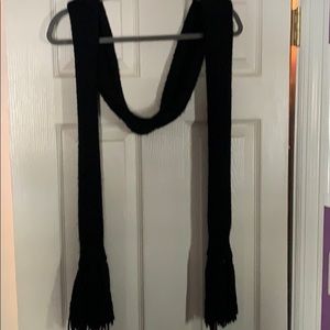 Hollister black scarf with fringe ends